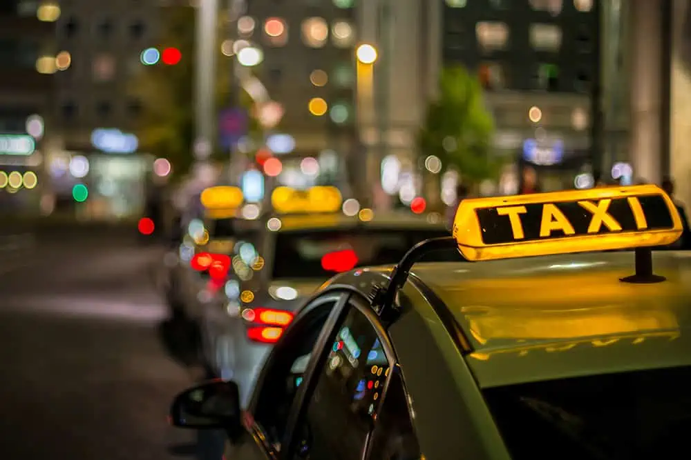 Utbildning och olika körkortsbehörigheter, taxi.