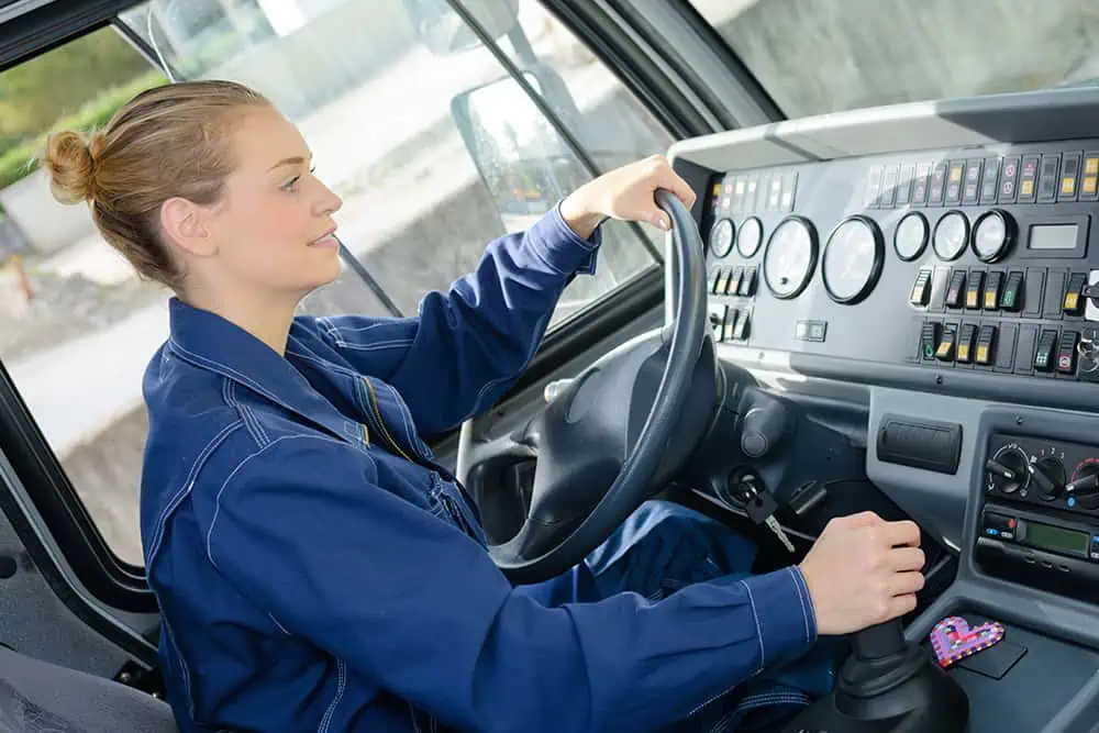 YKB - Yrkesförarutbildning för buss eller lastbil.
